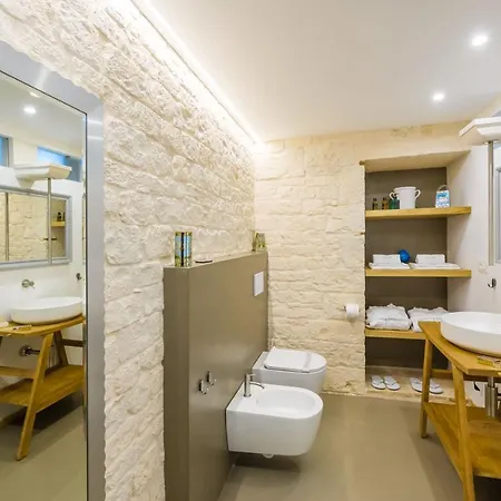 Murr Luxury Rooms Noci Exterior photo
