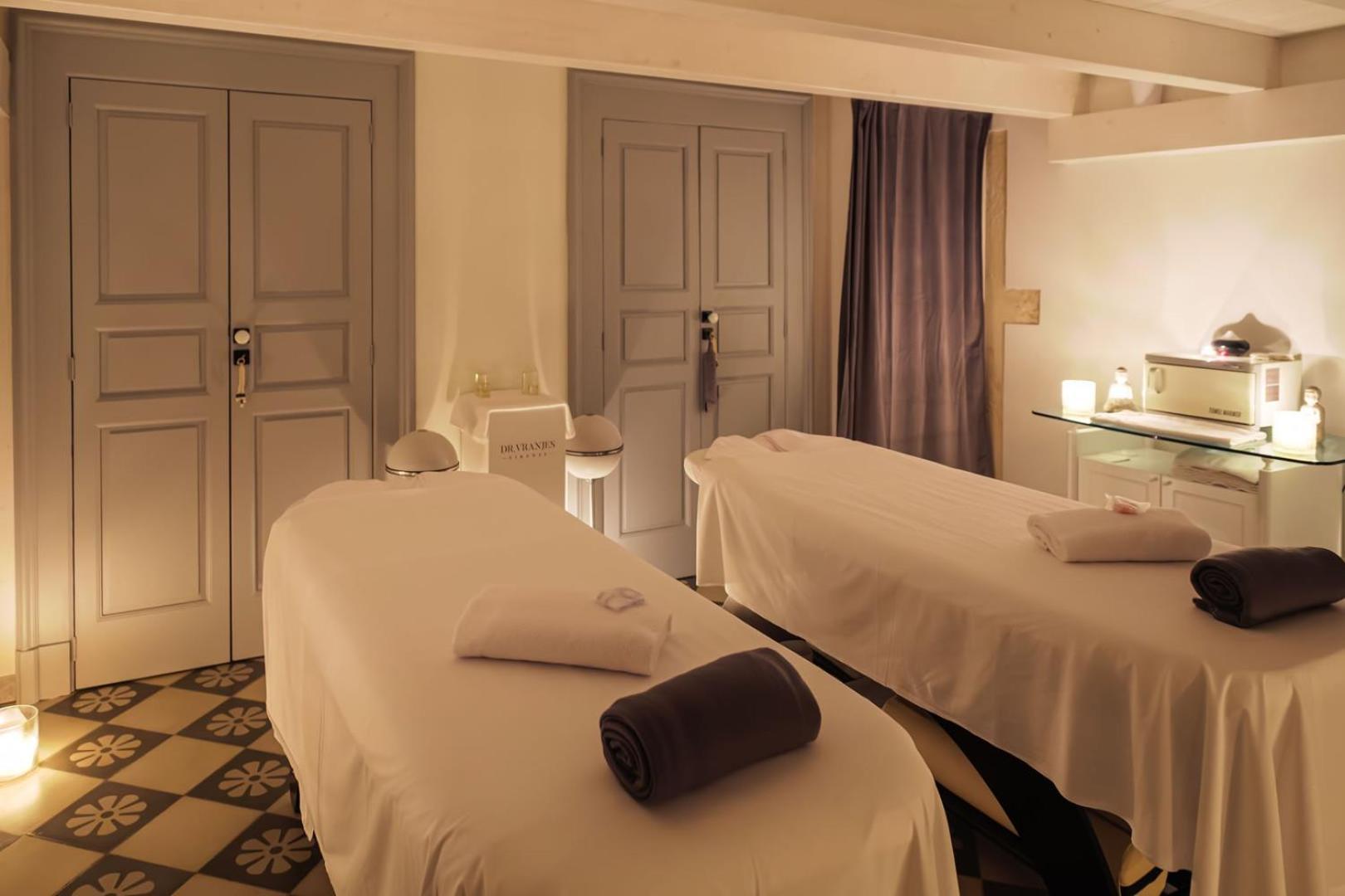 Murr Luxury Bed & Breakfast Noci